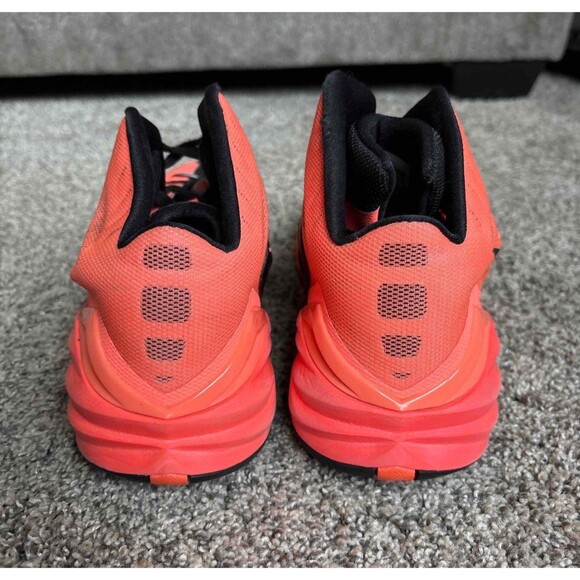 Nike Hyperdunk Basketball Sneakers Size 8.5 Men's - Picture 4 of 8